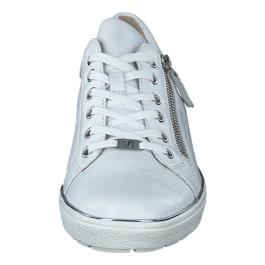 Manou White